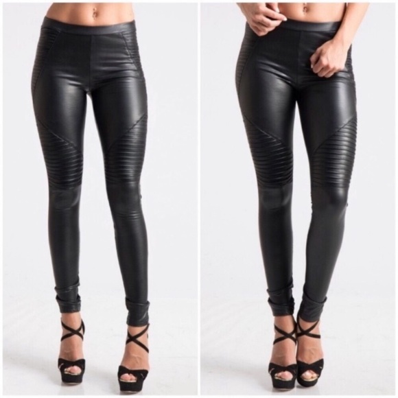 SOLD OUT!!! Vegan leather moto leggings - Picture 2 of 3